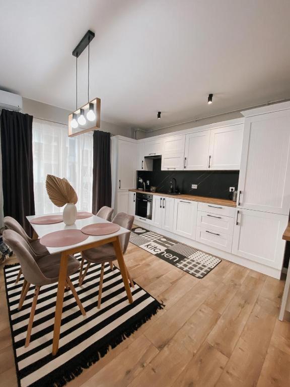 Owl'S Nest Apartment Cluj-Napoca Eksteriør bilde